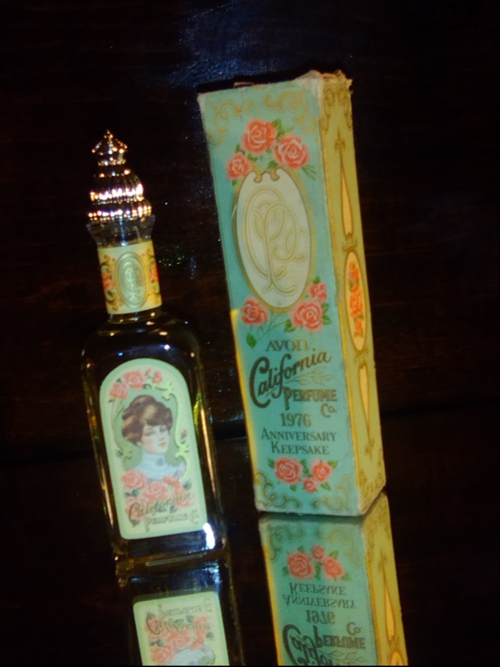 Avon bottles and decanters vintage